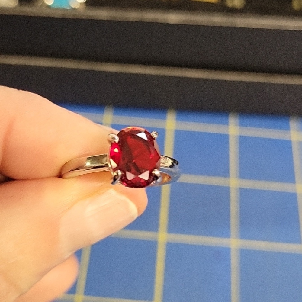 Garnet Faux Stone Silver Tone Ring Size 8